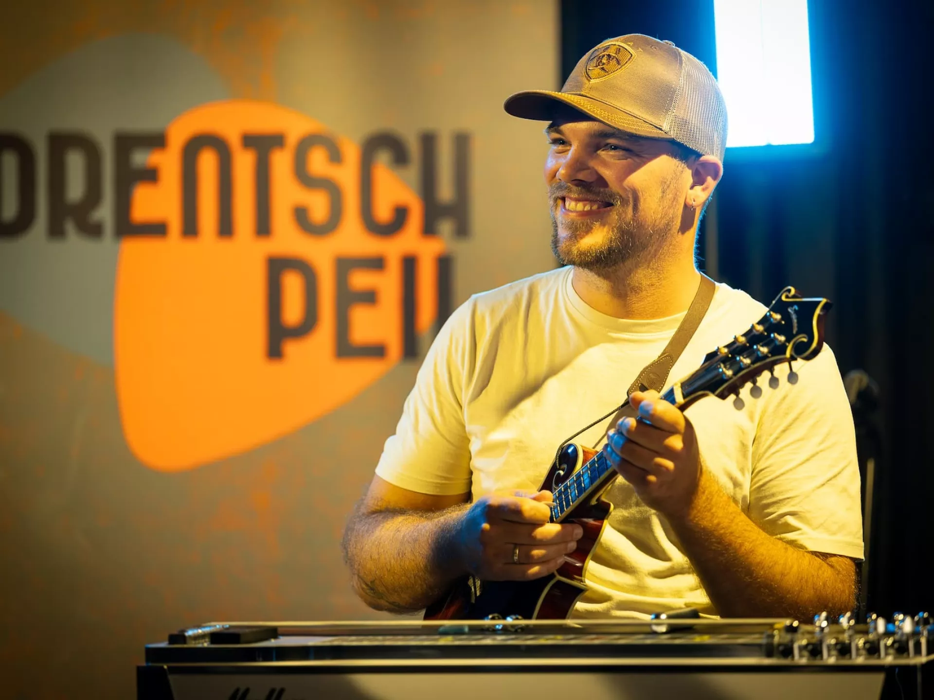 Makers - Drentsch Peil - optreden popartiesten