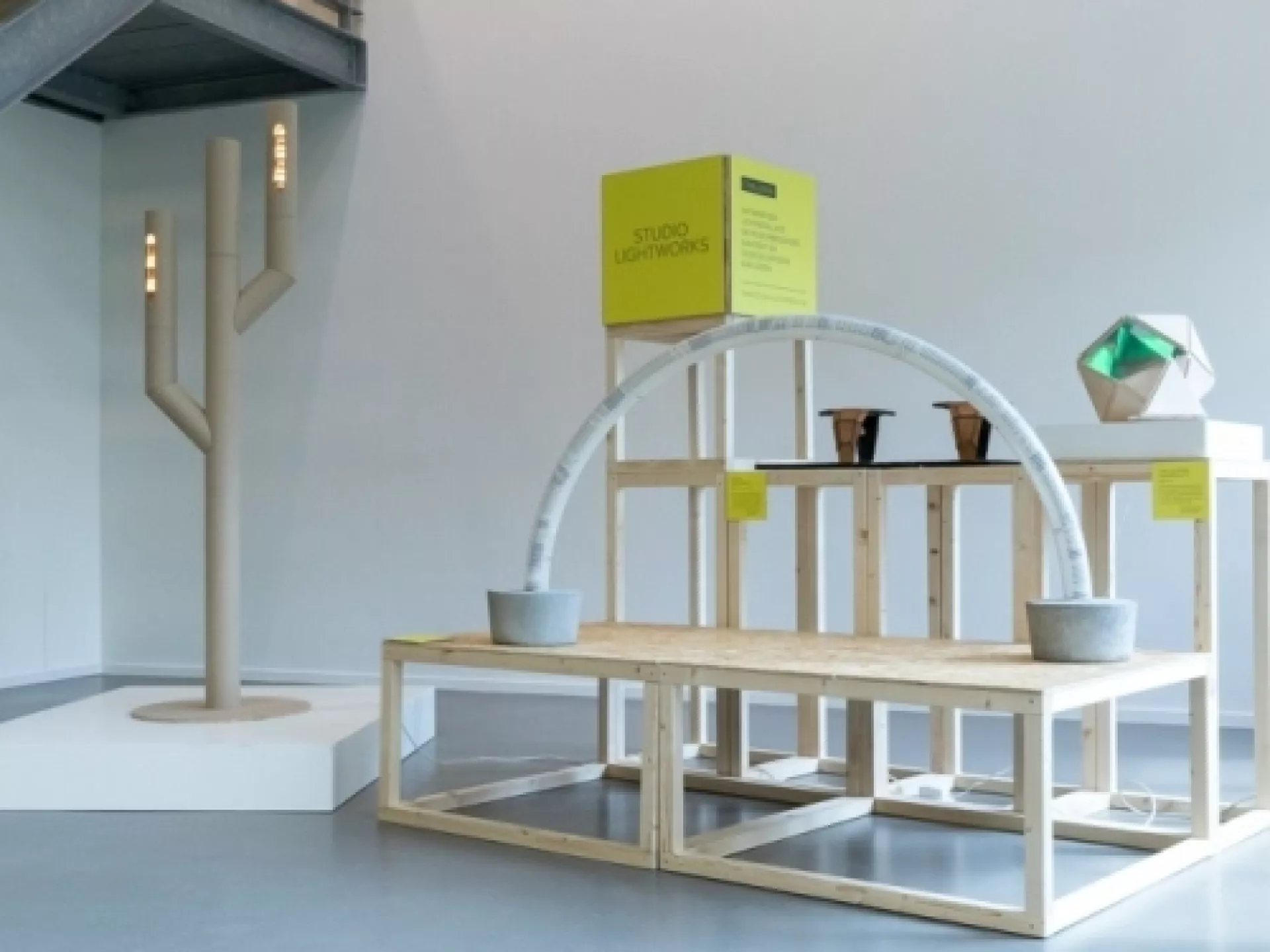 Portfolio - Biobased pop-up museum - stellage