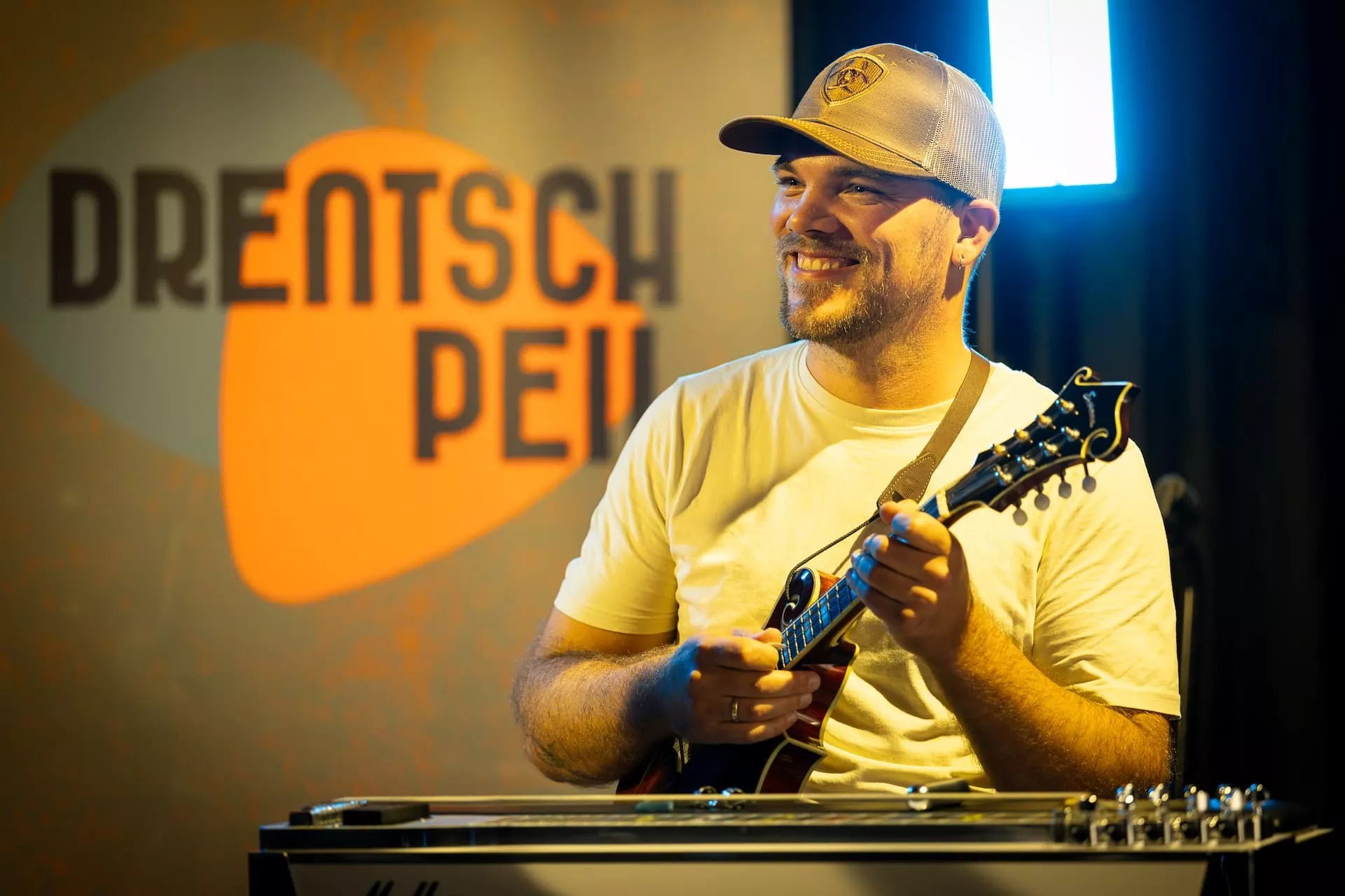 Makers - Drentsch Peil - optreden popartiesten