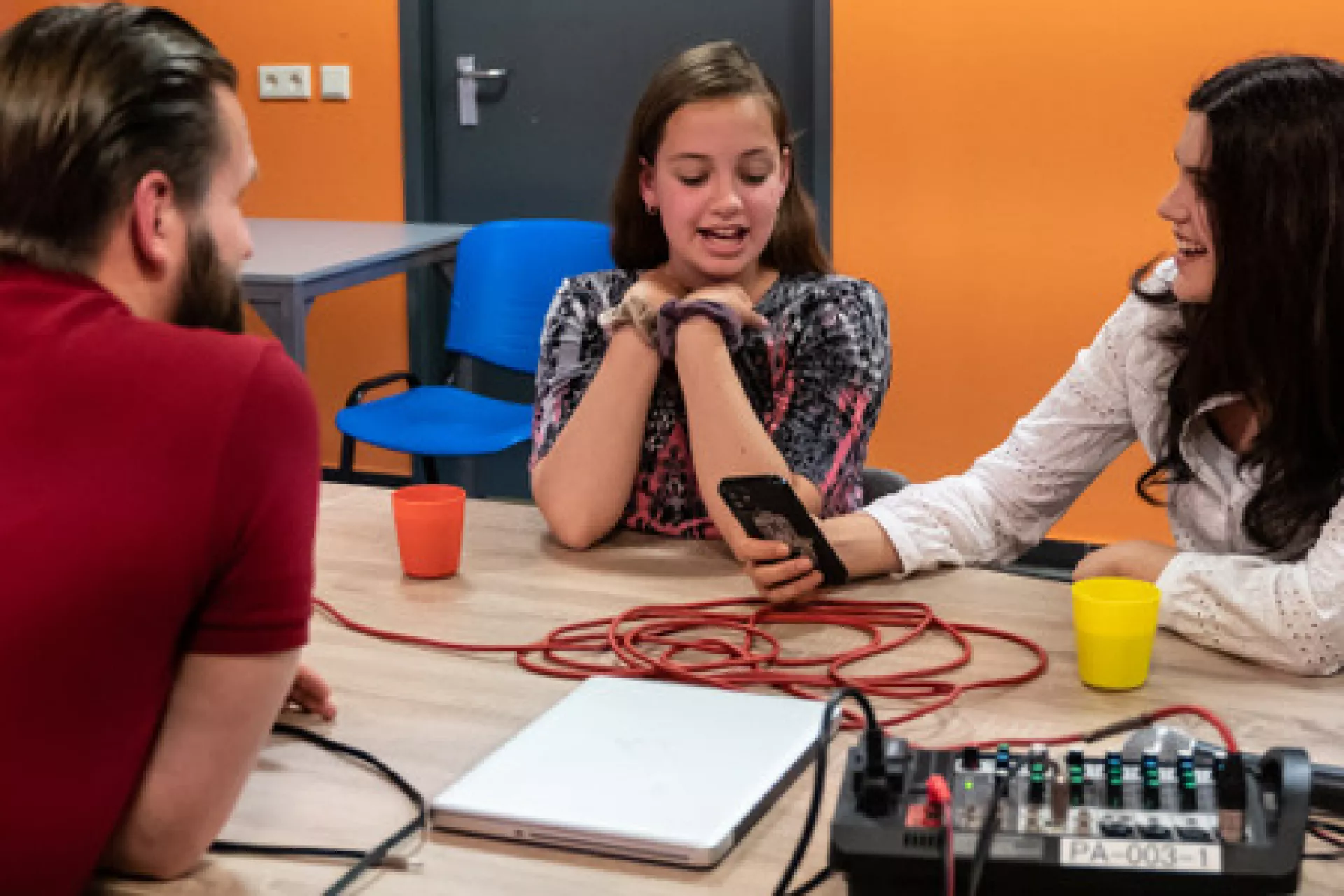 Dossier Taal en kunst - workshop de rijdende popschool